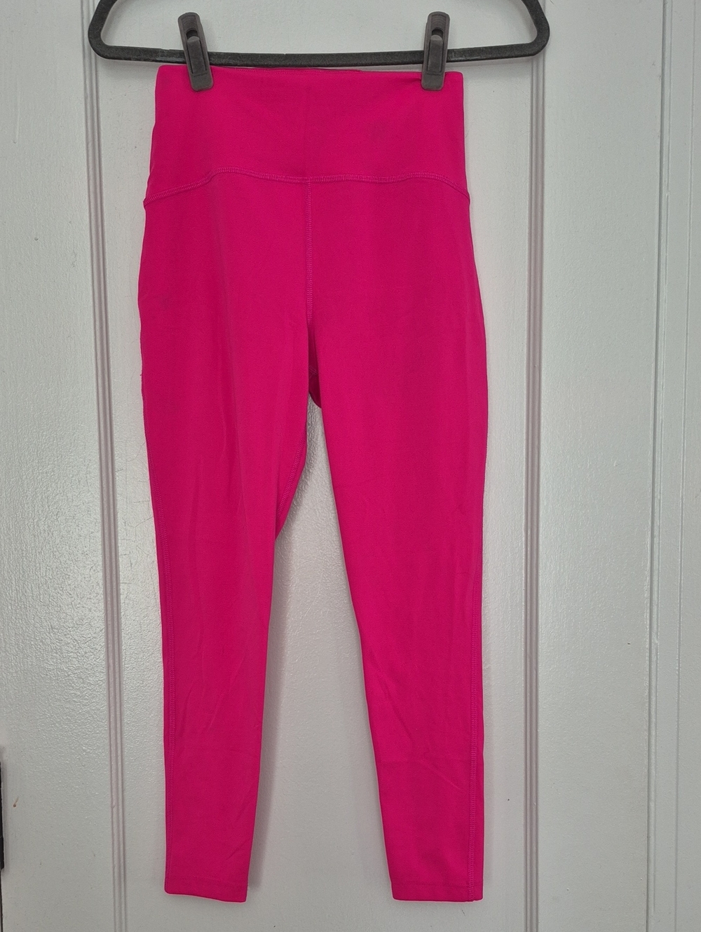 Beyond Yoga Hot Pink Leggings